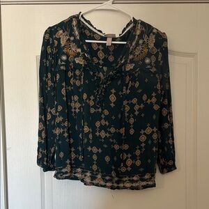 Like new- Knox rose top- size large